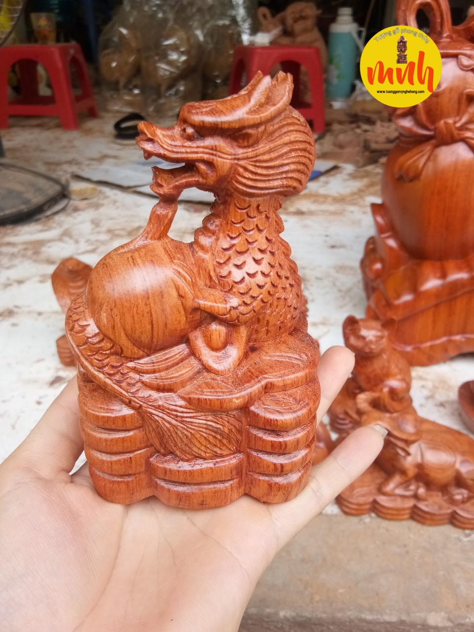 Bộ Tượng 12 Con Giáp Gỗ Hương Đá